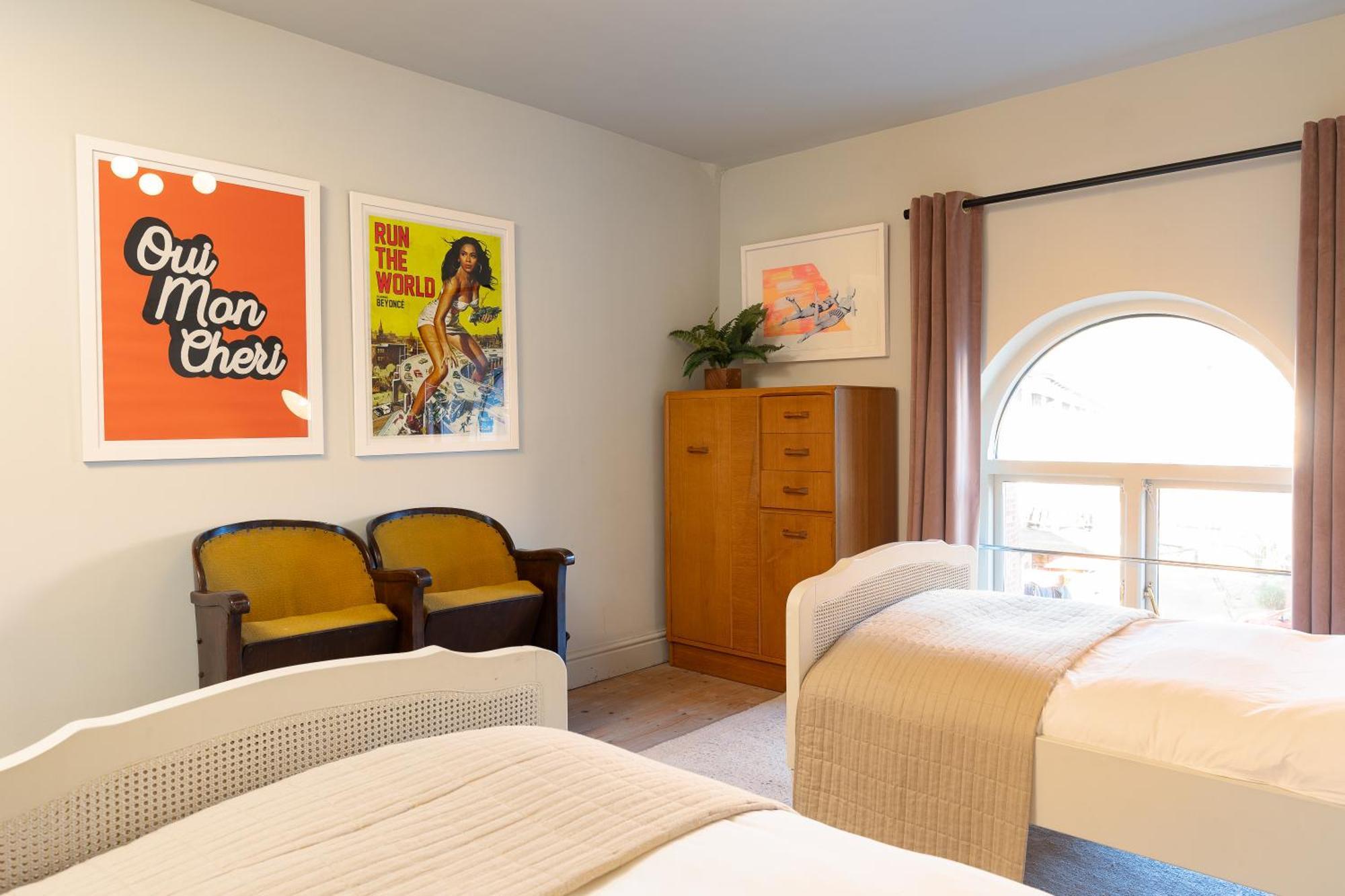 Stylish Seaside Home With King Beds And Parking Scarborough Dış mekan fotoğraf